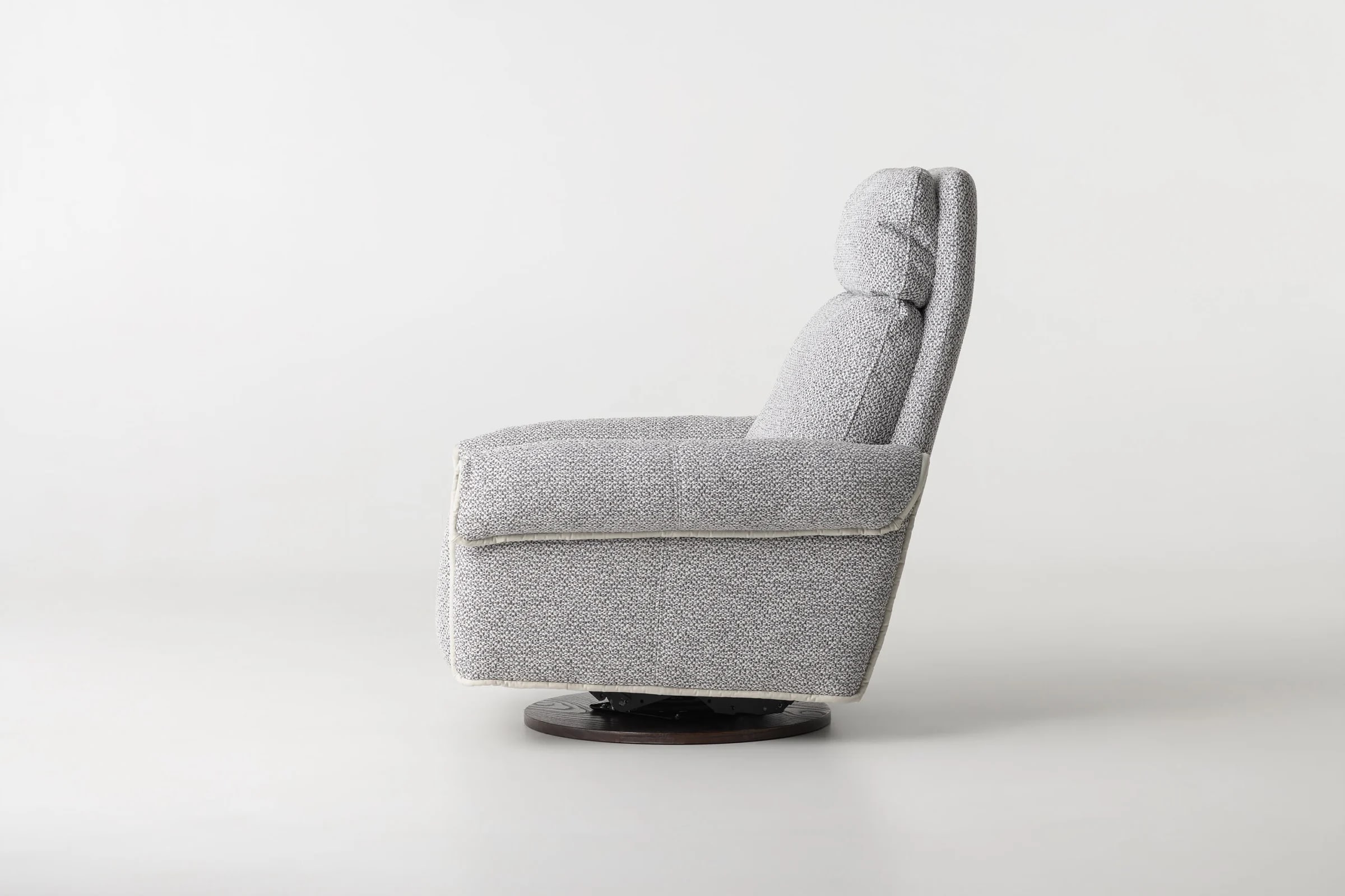 ARDEA — studio photography, frame 8