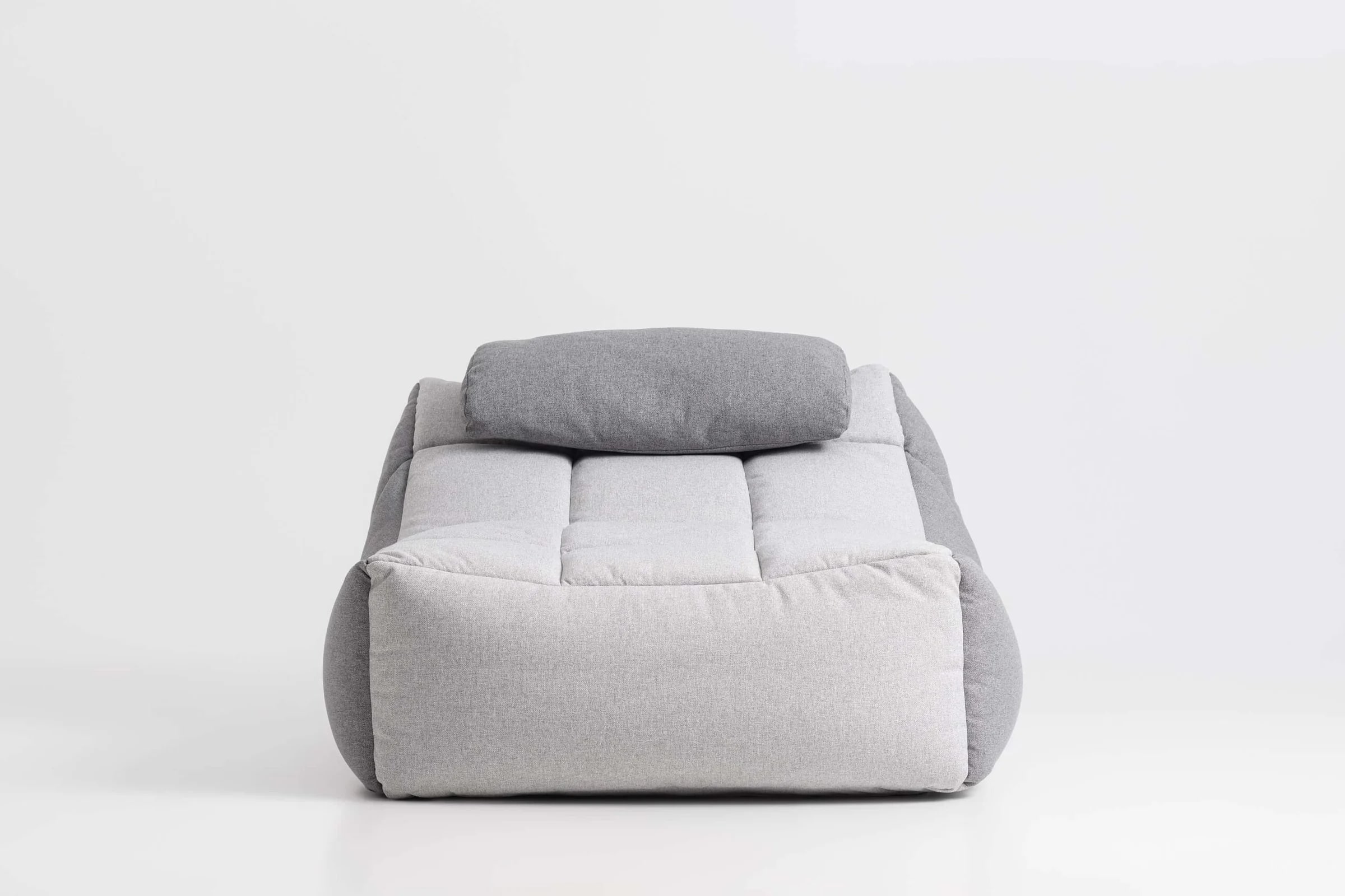 BUBBLE — studio photography, frame 5
