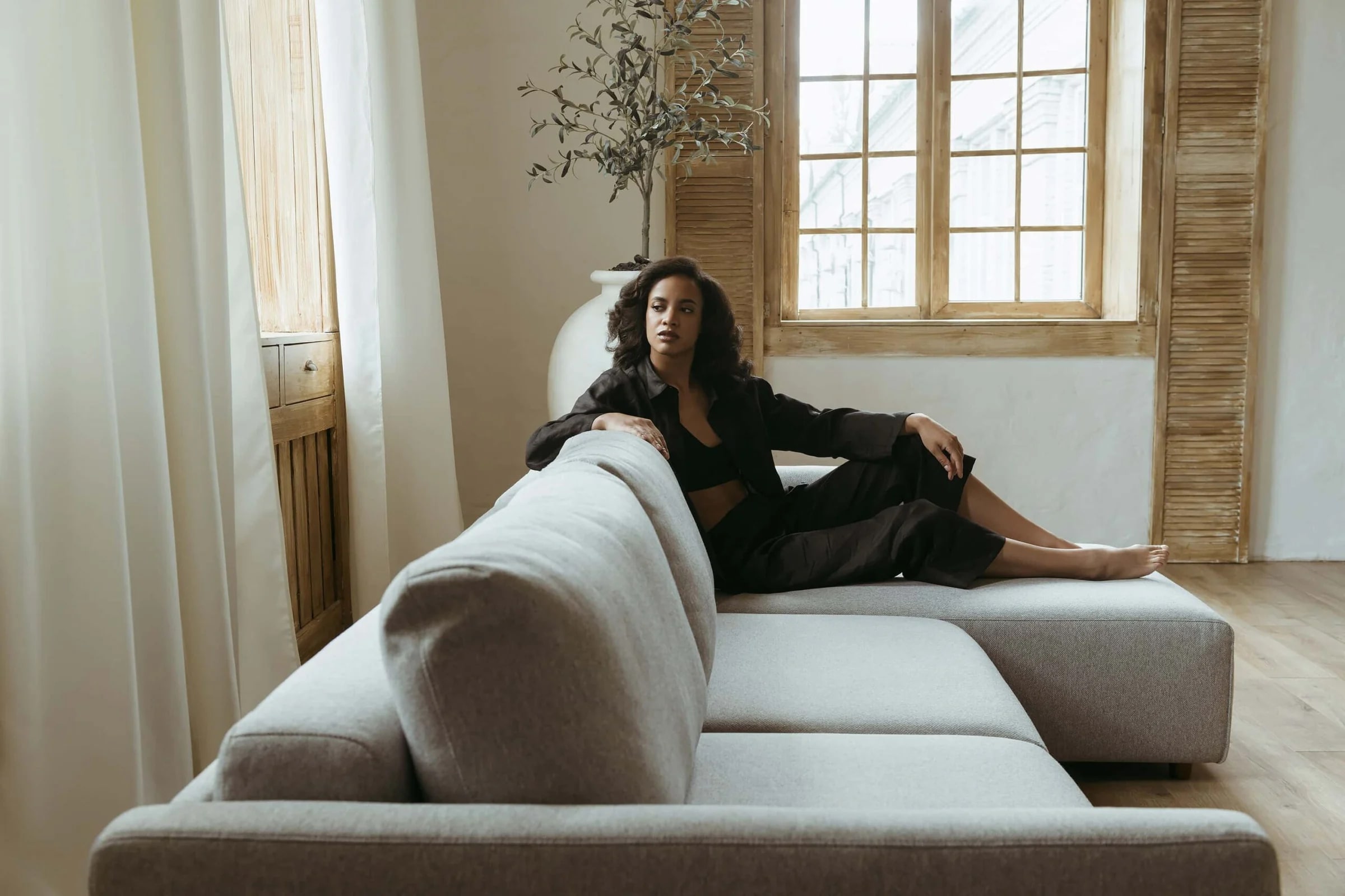 COMO — studio photography, frame 20