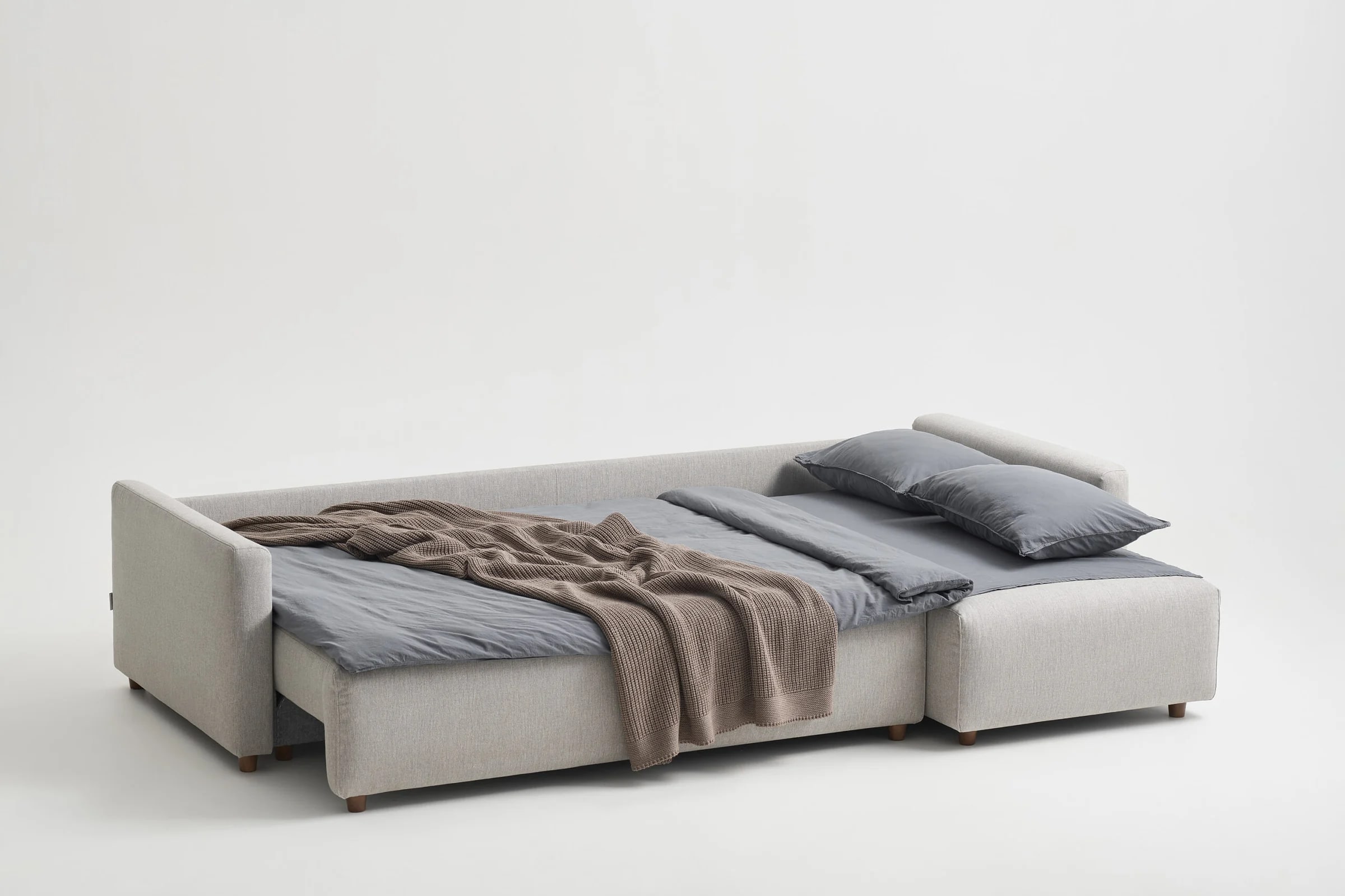 COMO — studio photography, frame 8