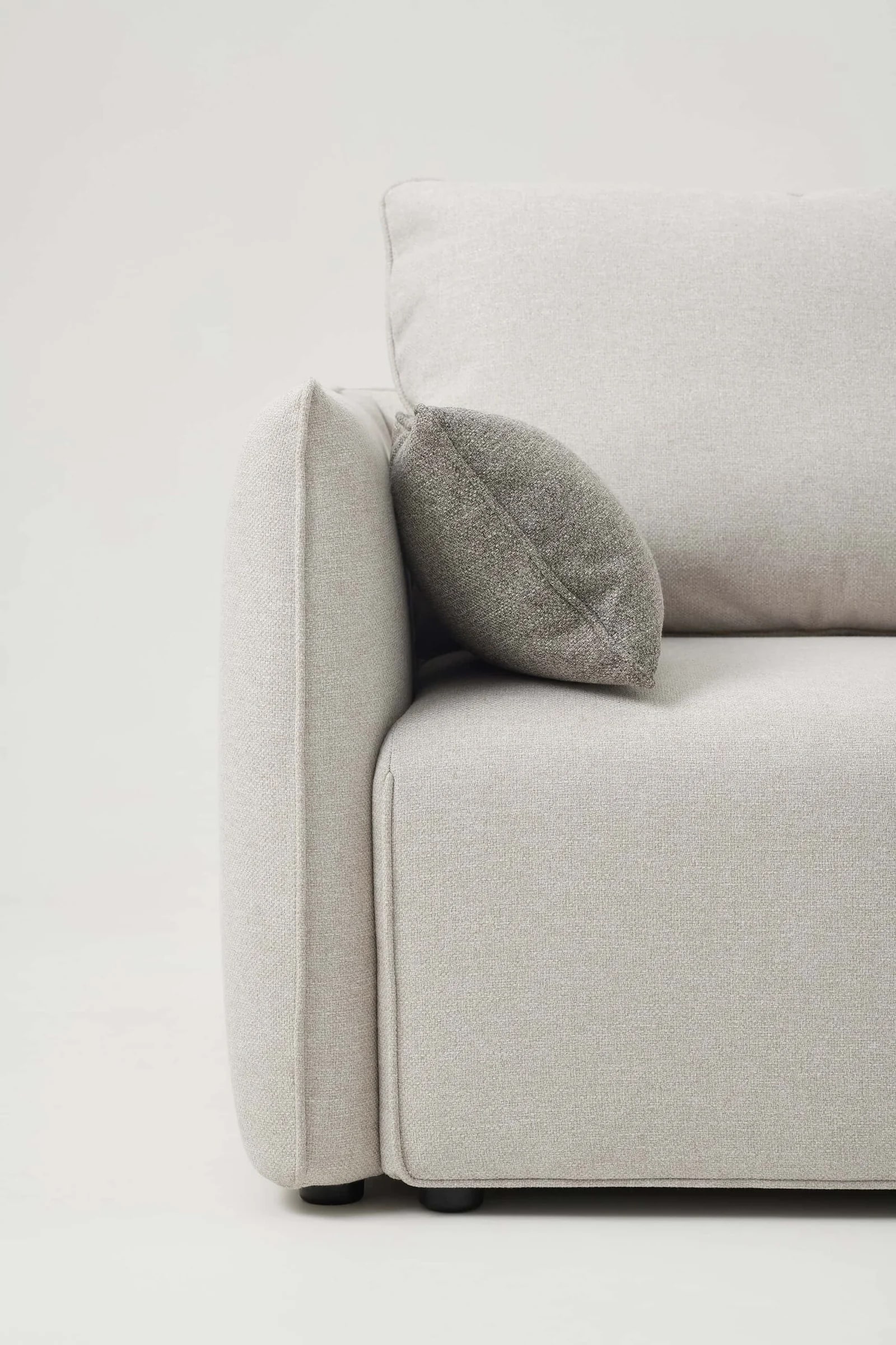 EASY — studio photography, frame 22