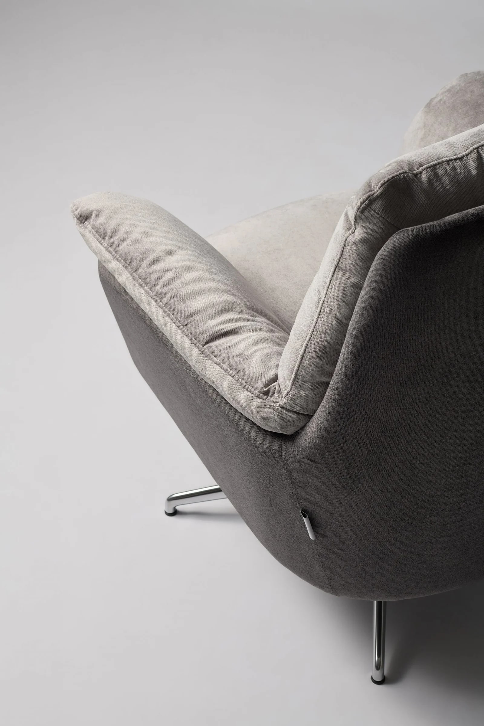 PAUL — studio photography, frame 15