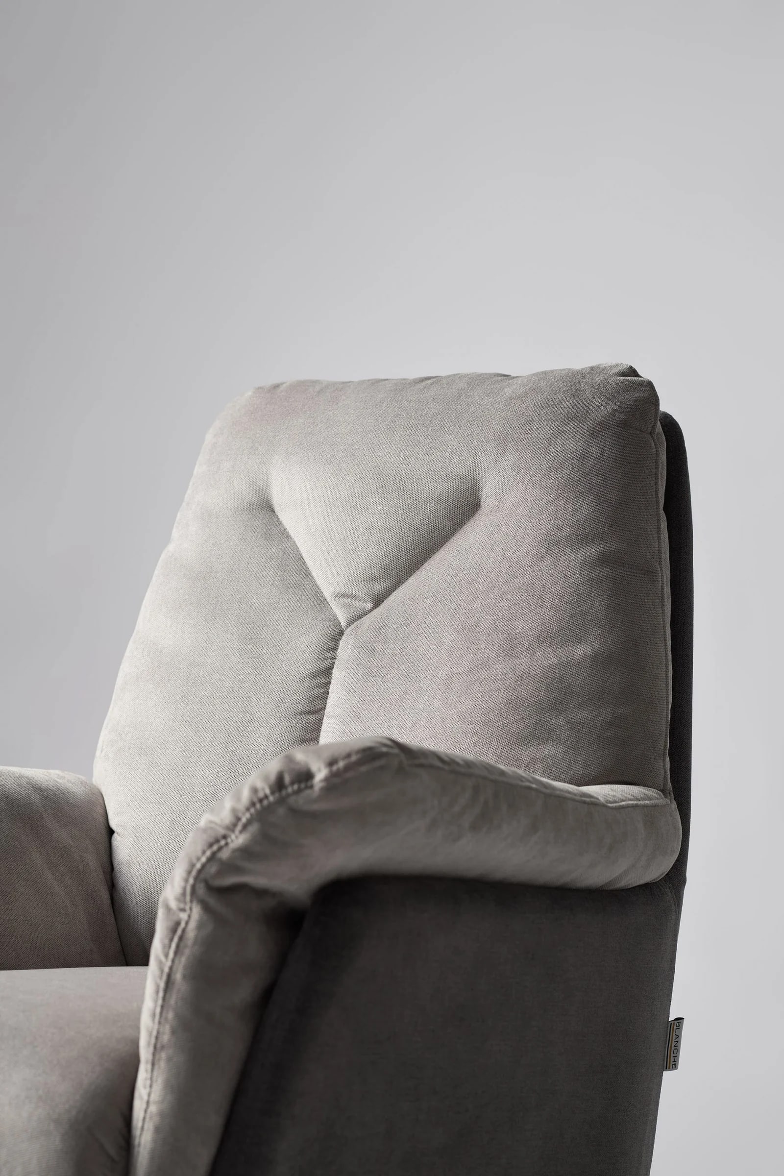 PAUL — studio photography, frame 13