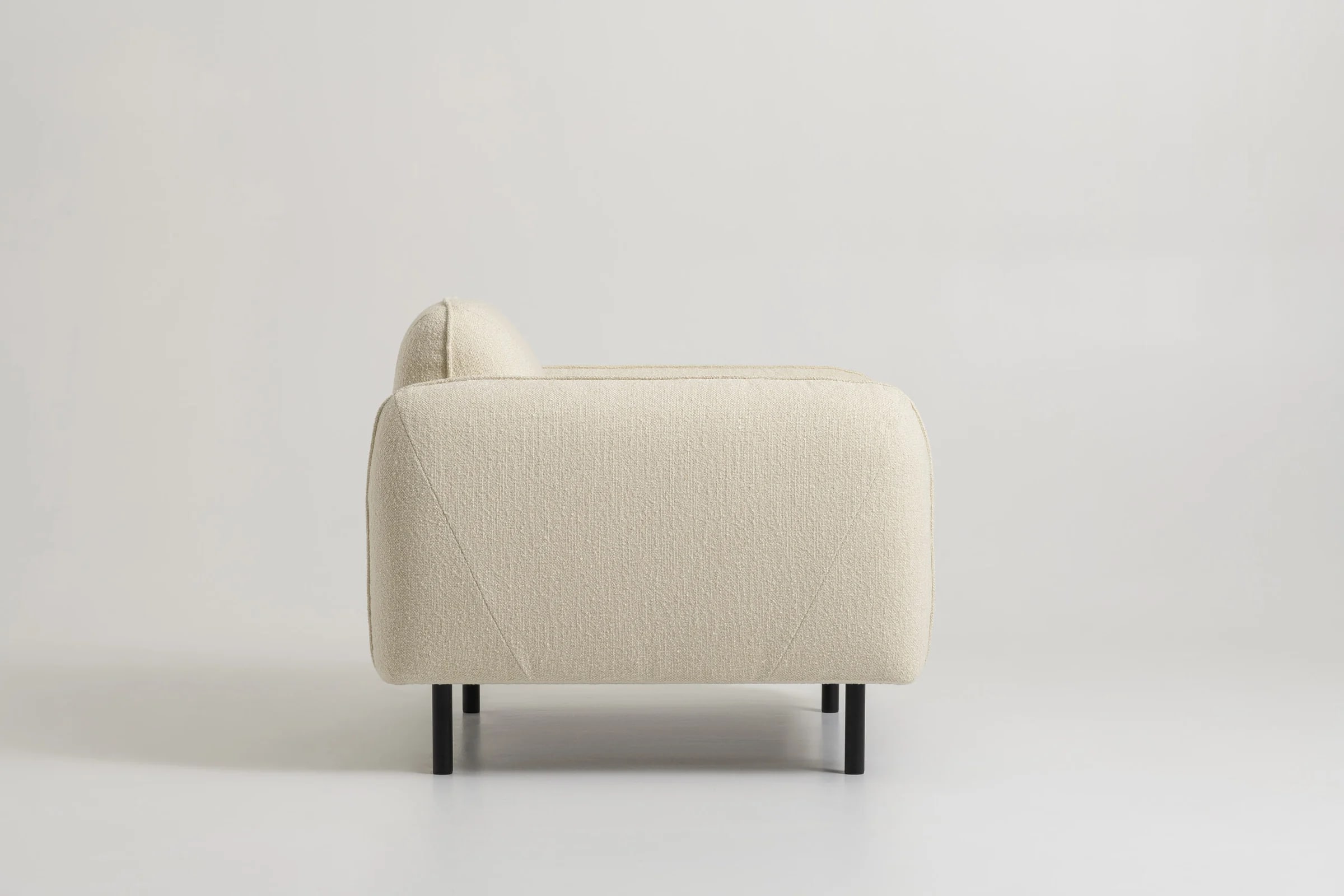 LOO — studio photography, frame 5