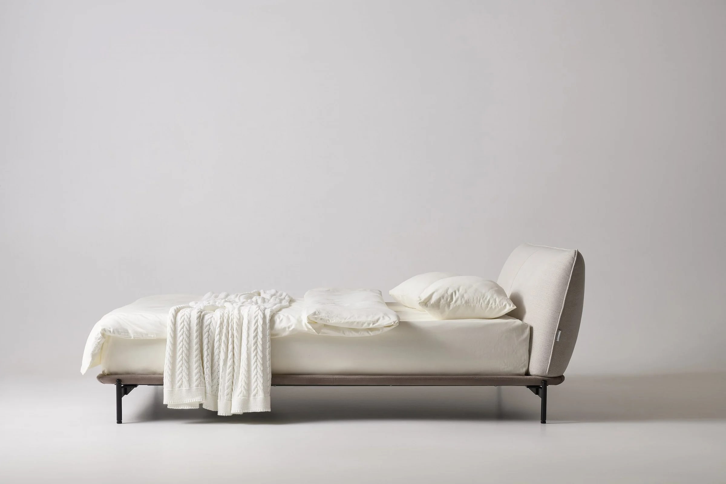 LOTUS — studio photography, frame 3