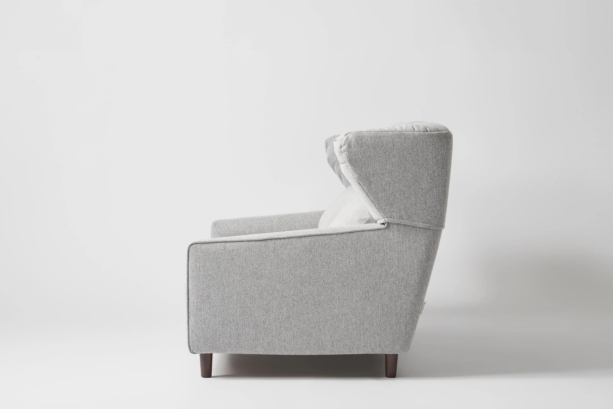 MILTON — studio photography, frame 3