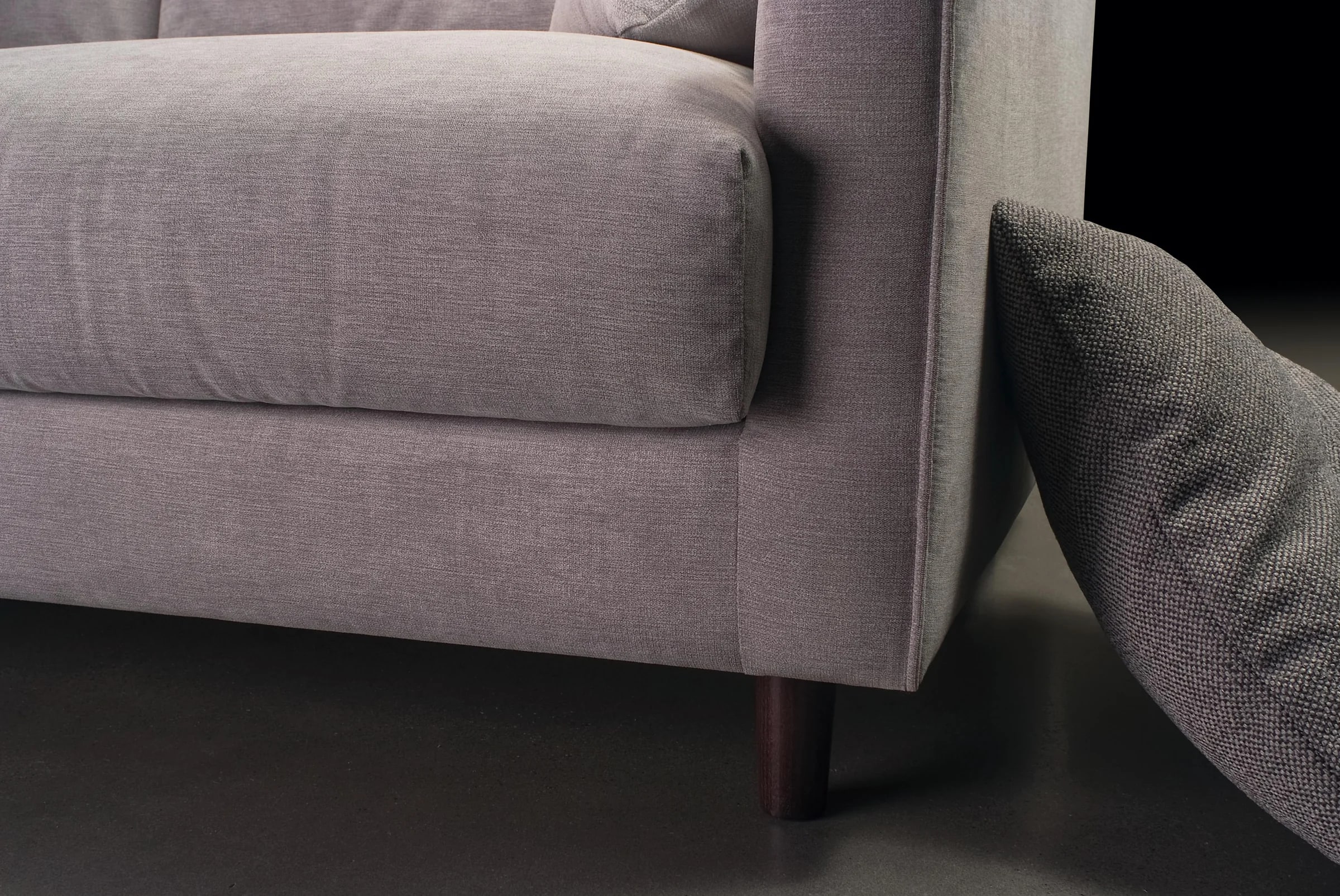 MILTON — studio photography, frame 22