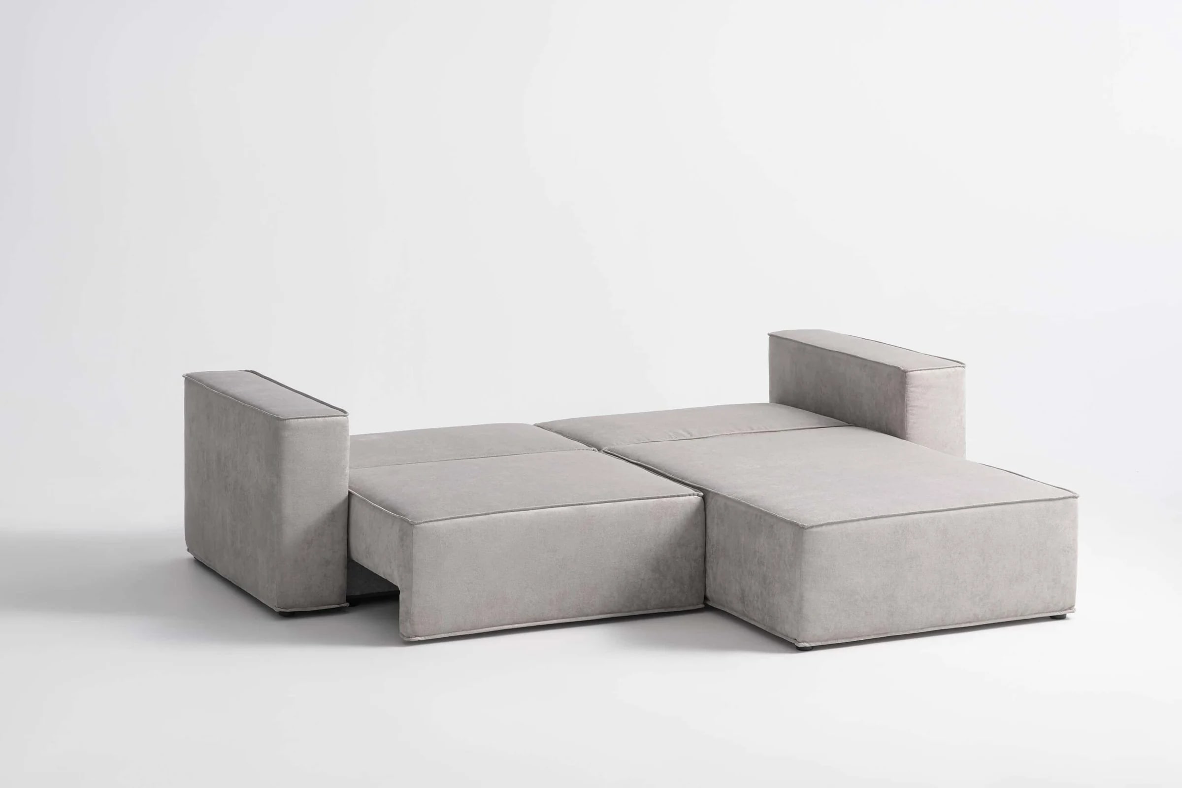 MOVE — studio photography, frame 18