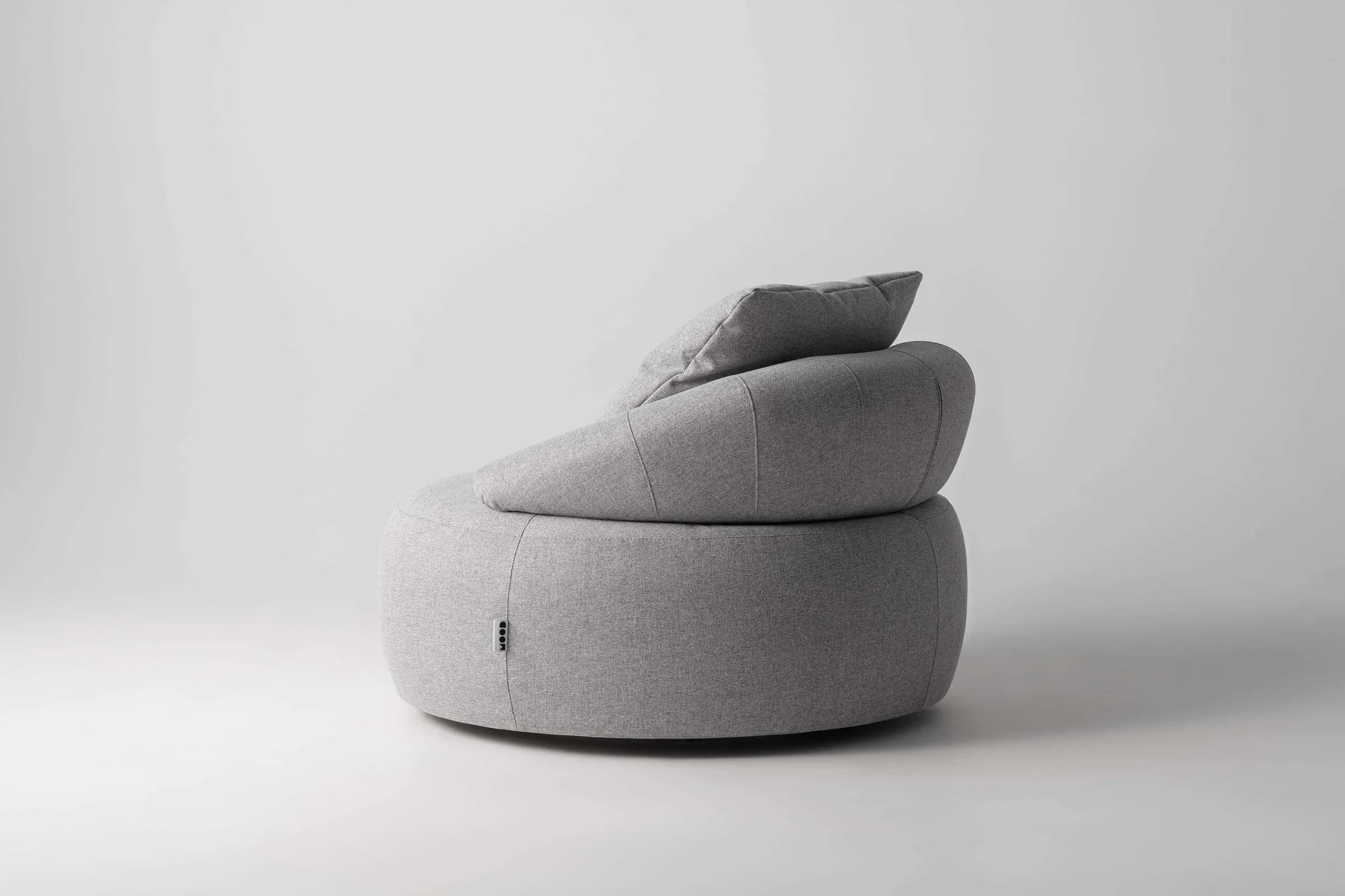 PICCOLO — studio photography, frame 6