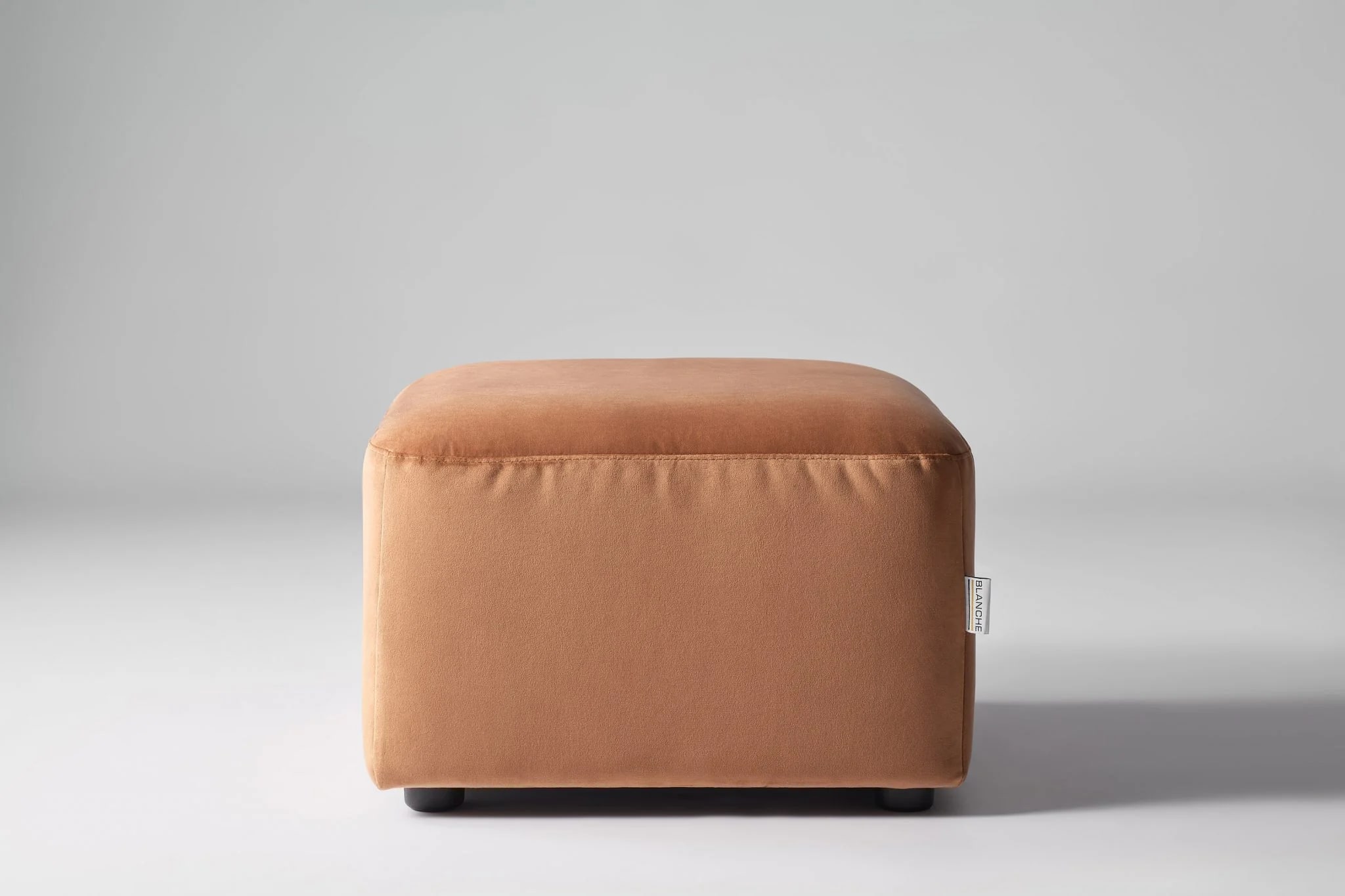 PUFF ONE — studio photography, frame 1