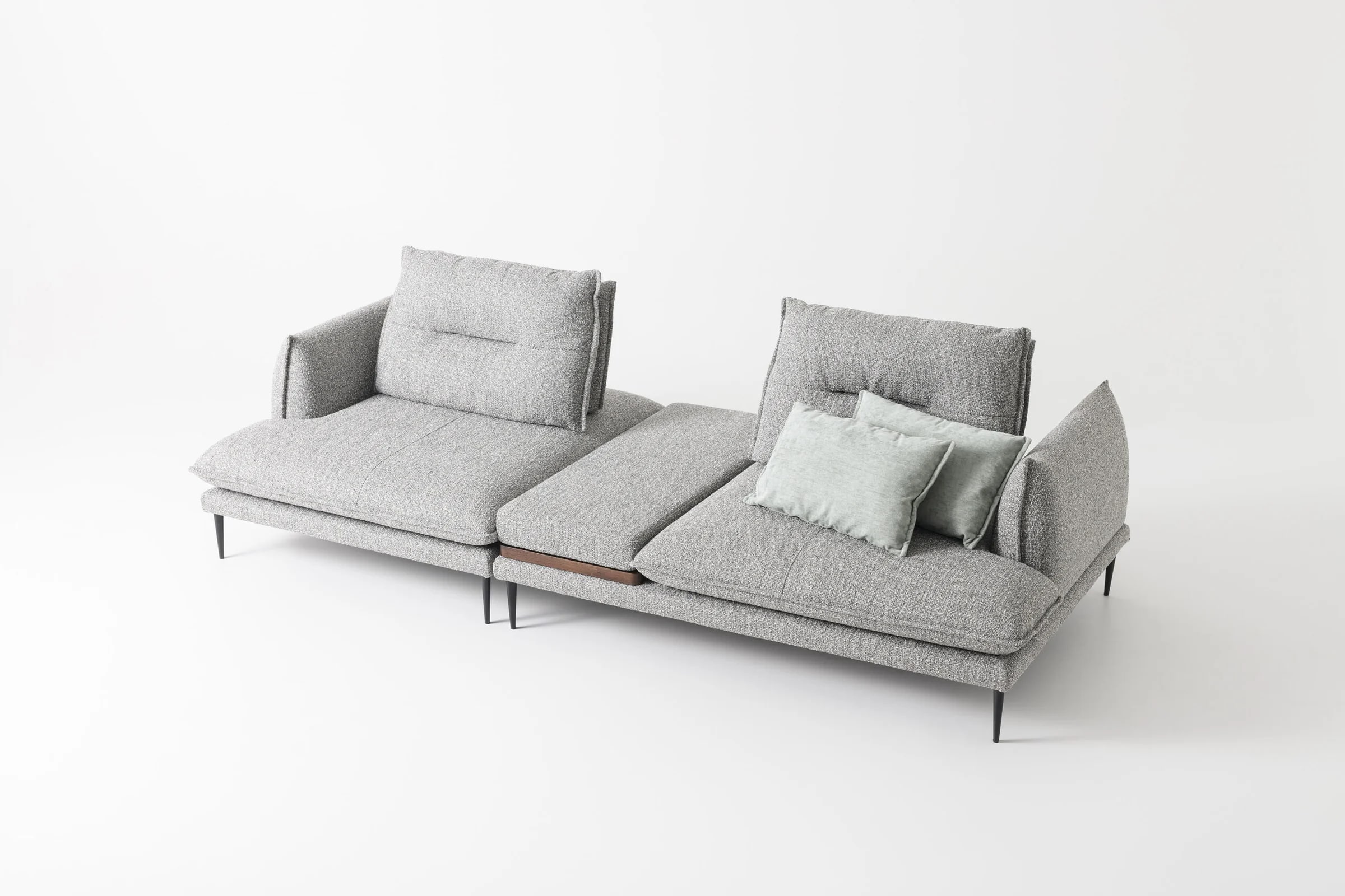 RIVIERA — studio photography, frame 6