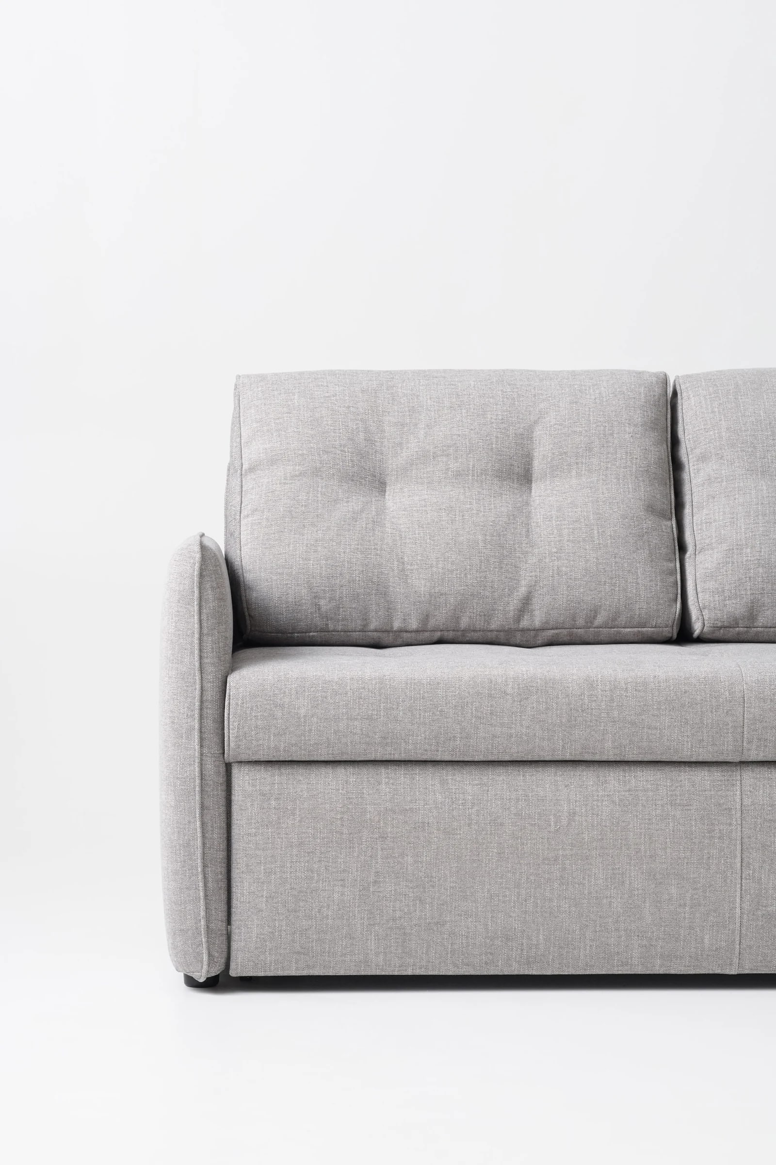 STELLA — studio photography, frame 18