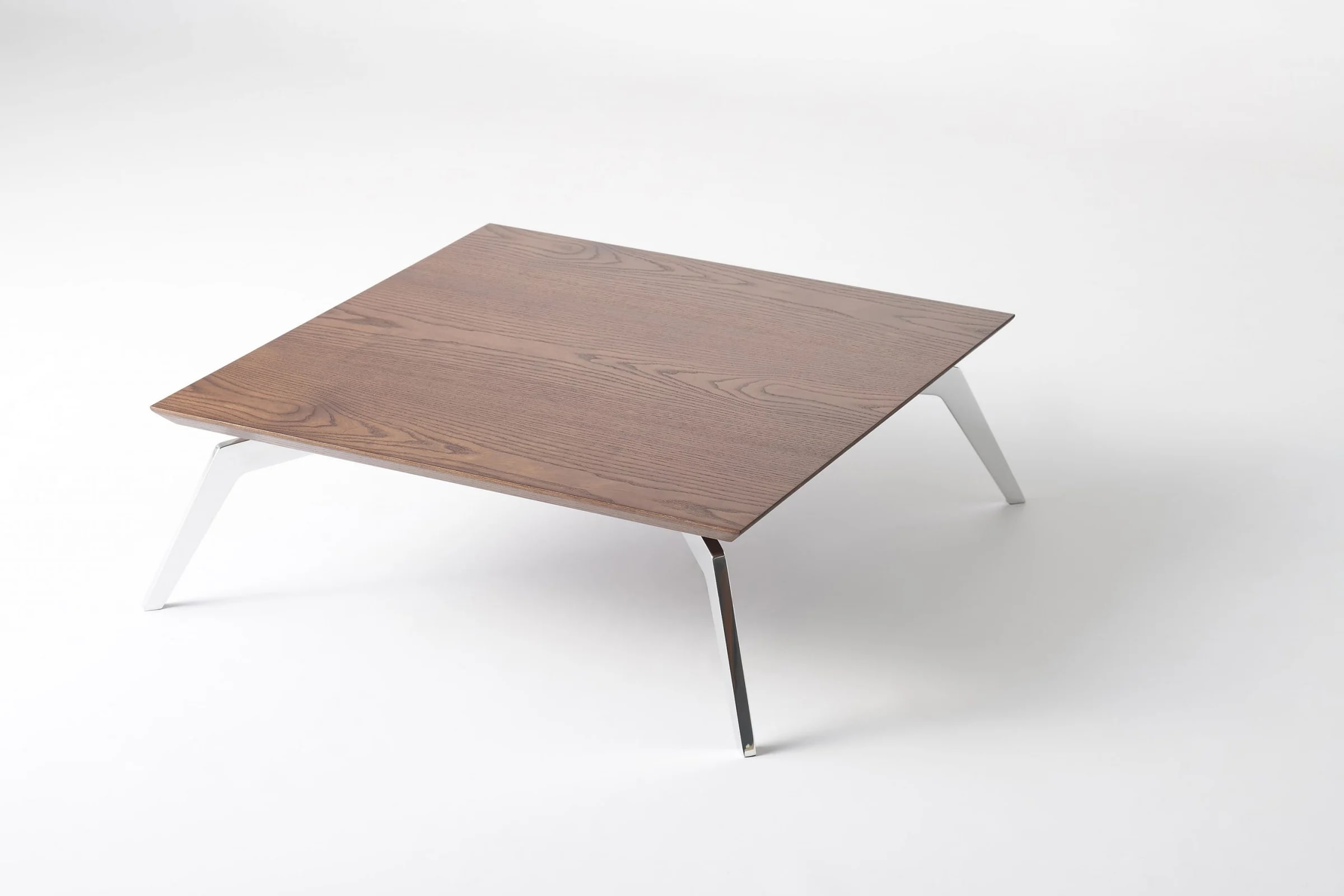 CARRE — studio photography, frame 2