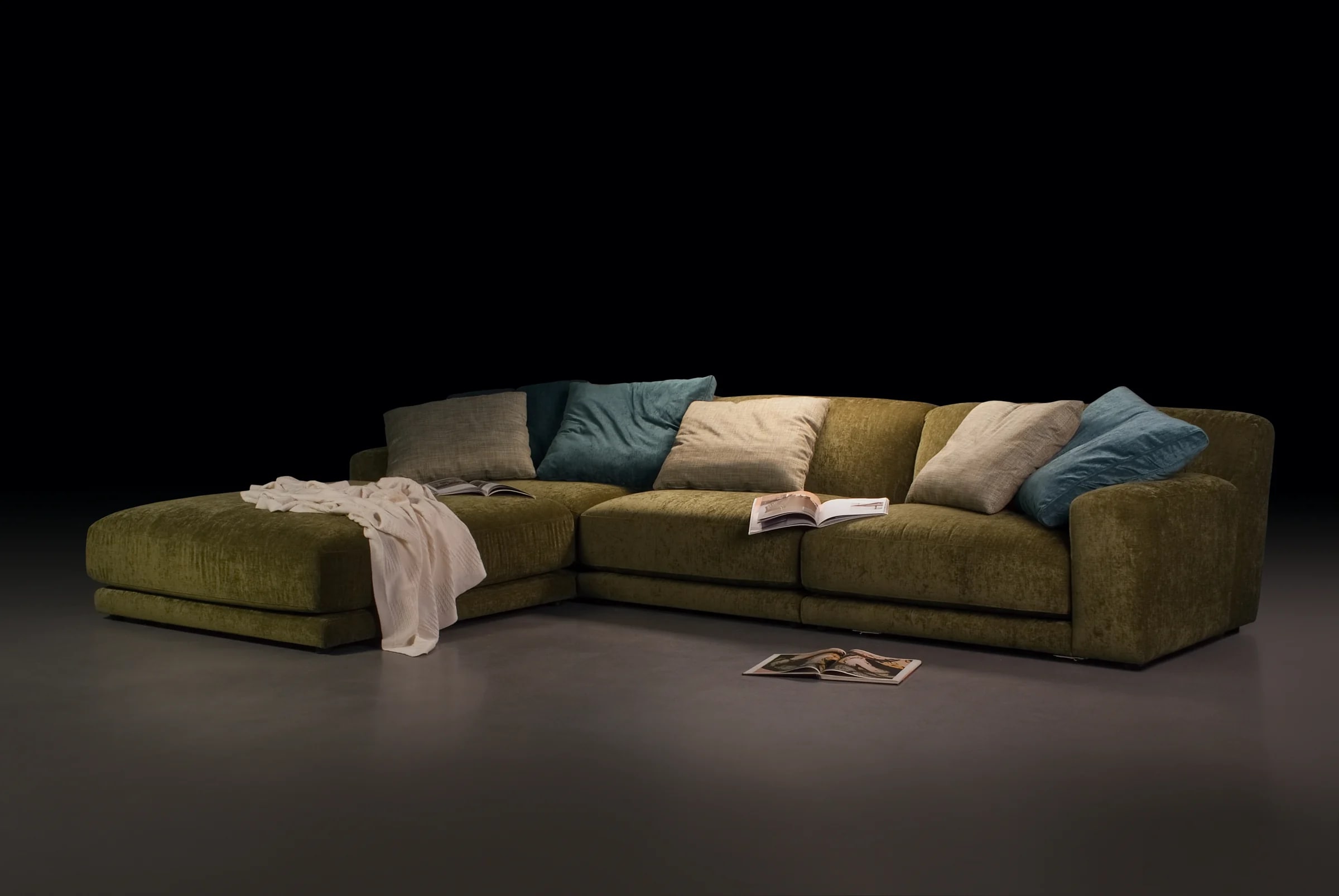 TUTTO — studio photography, frame 22