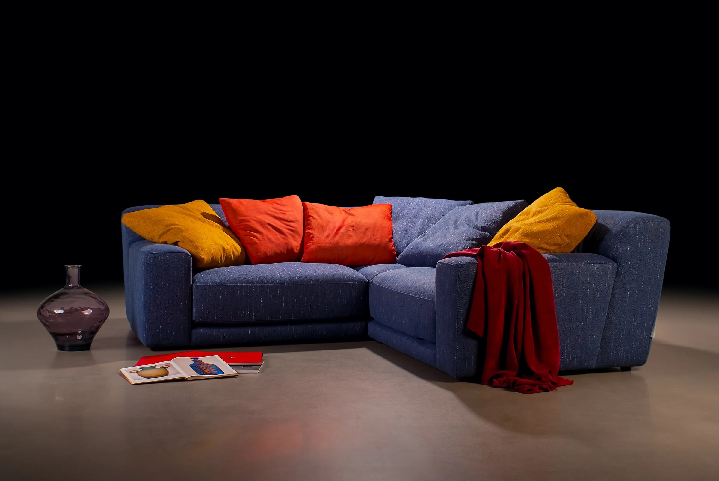 TUTTO — studio photography, frame 31