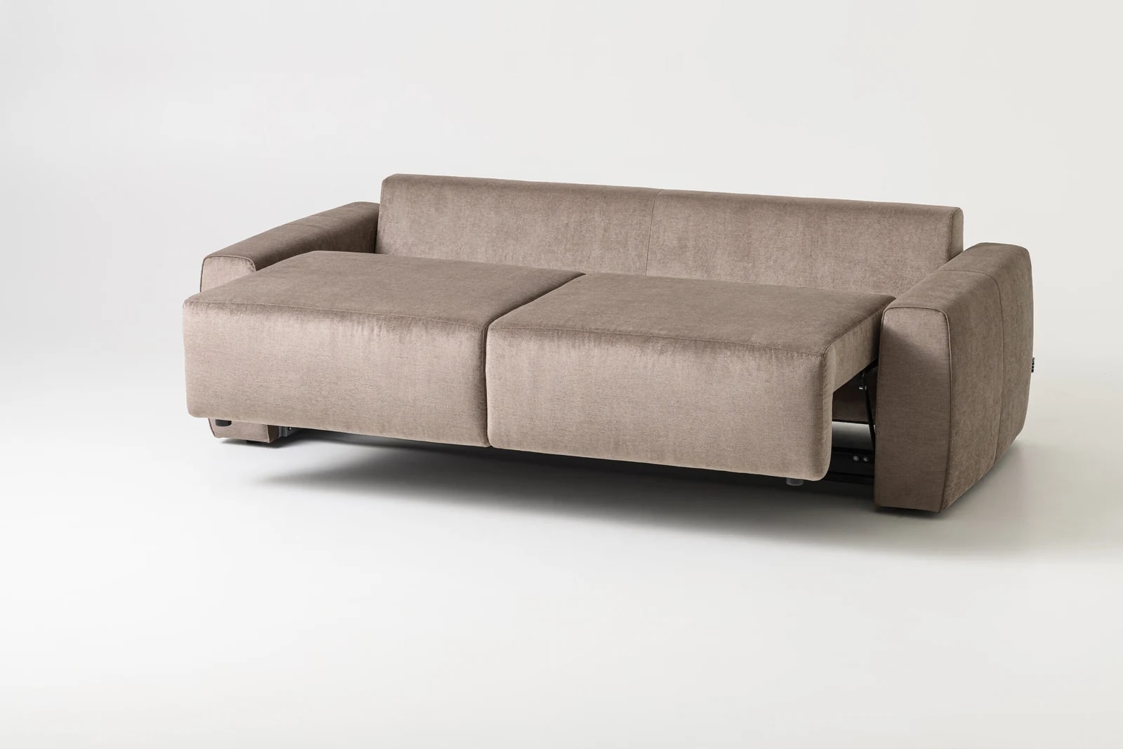 MOSS — 4