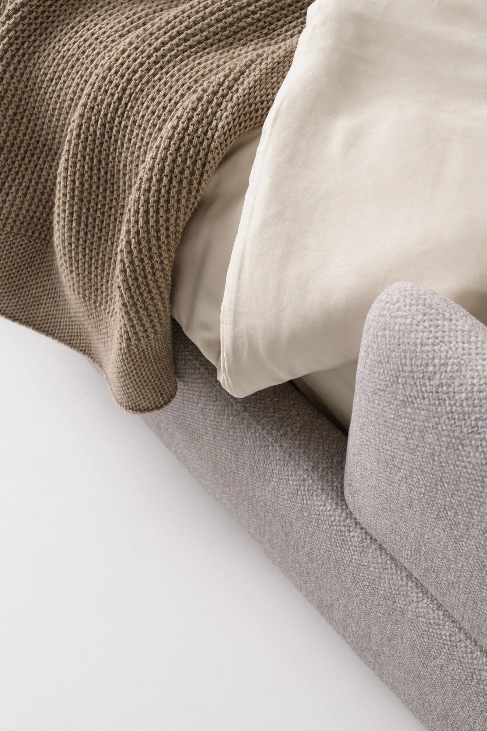 SOFT — 4