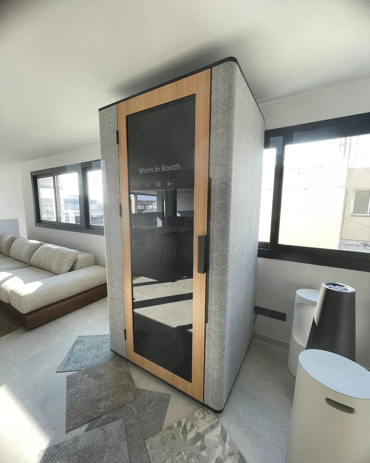 BLANCHE Showroom — The showroom