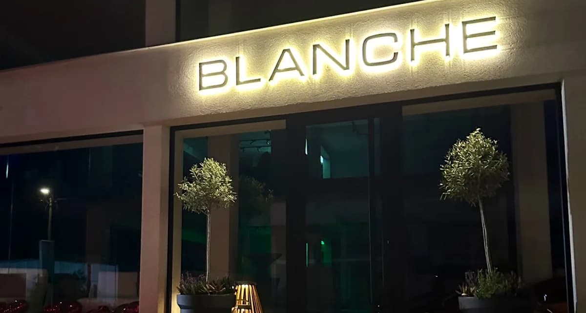 BLANCHE Showroom